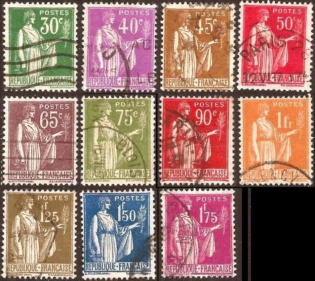 Марка достоинством. Русские марки. Marci. Марка достоинством. Почтовые марки одри.