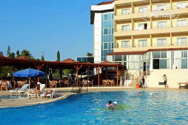Истанбул бич отель турция фото. Blauhimmel hotel. Blauhimmel hotel 4. Blauhimmel hotel 4. Отель blauhimmel.