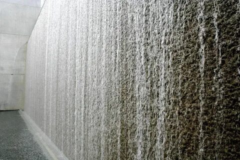 Вода в стенах дома