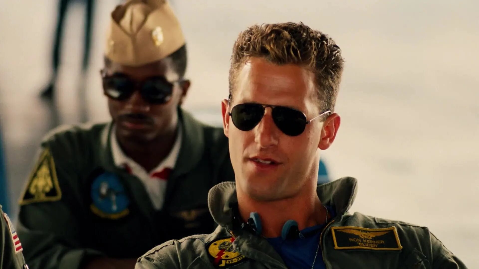 Top gun movie. Ray ban Aviator Top Gun. Rick Rossovich Top Gun. Айсмен топ Ган. Rick Rossovich in Top Gun 1986.