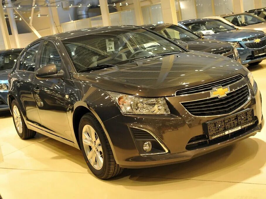 Шевроле круз 2015. Chevrolet cruze 2015. chevrolet cruze 2015 новый. chevrolet cruze 2015 рестайлинг. chevrolet cruze 2015 price.