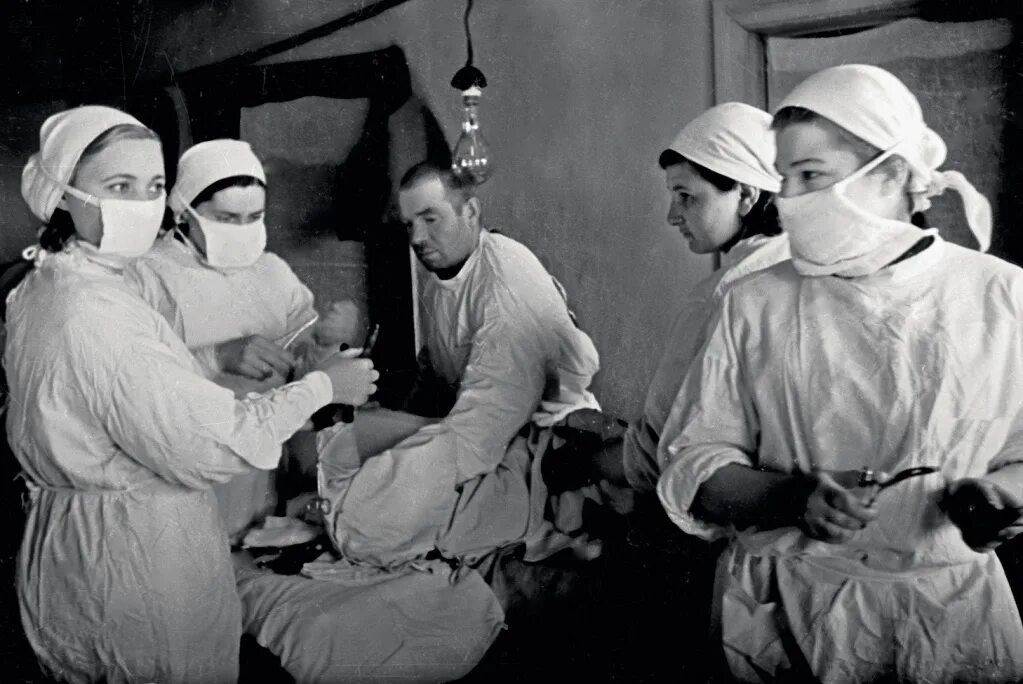 Врачи россии. Вакансия санитар госпиталя. Очень много врачей. Вакансия санитар госпиталя. Русско-японская война лазарет.