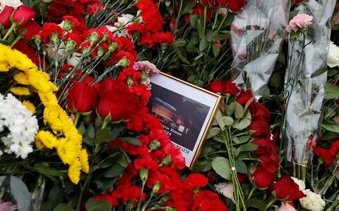 Артисты в память жертв крокуса