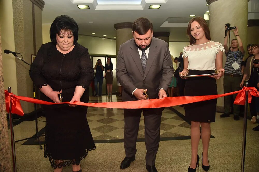 Вартанова днр казначейство. Вартанова наталья альбертовна днр казначейство. Вартанова республиканское казначейство. Казна днр. Руководитель республиканского казначейства днр.