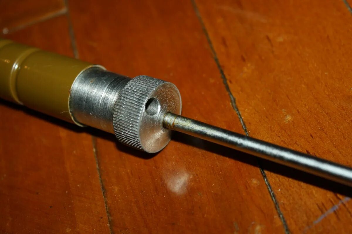 Щуп сапера ркка. Щуп сапера ркка. Миноискатель армейский имп-1. Щуп саперный. Щуп саперный телескопический.