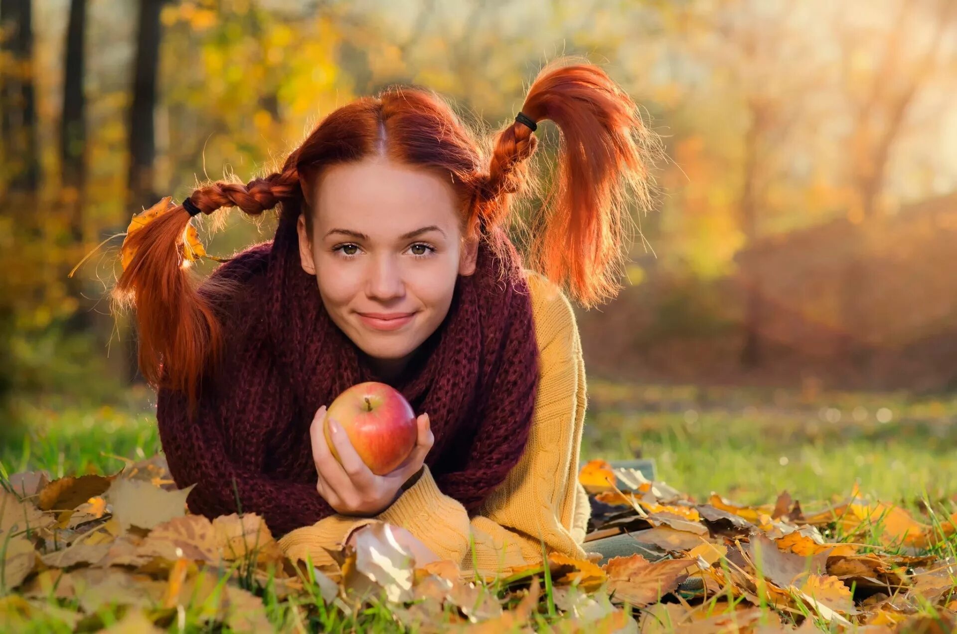Девушка осень. Осенние фотосессии на природе. Осенняя фотосессия девушки. Красивые девушки осени