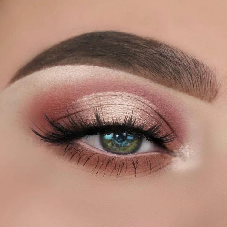Uploaded by AK. Find images and videos about beautiful, makeup and eyes on We He