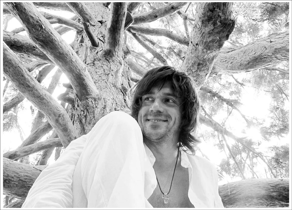 Фабрика 8 марта михаил кравченко. Михаил кравченко. Кравченко михаил вячеславович. Кравченко бизнесмен. Михаил кравченко мебельный магнат.