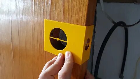 Door hole