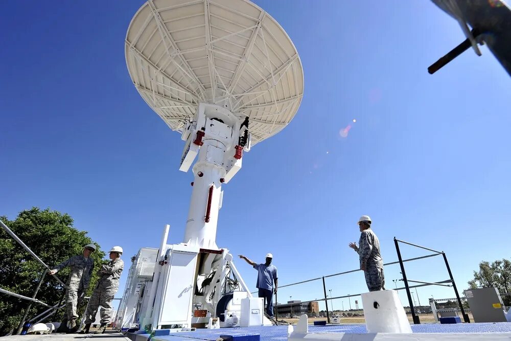 Satellite base