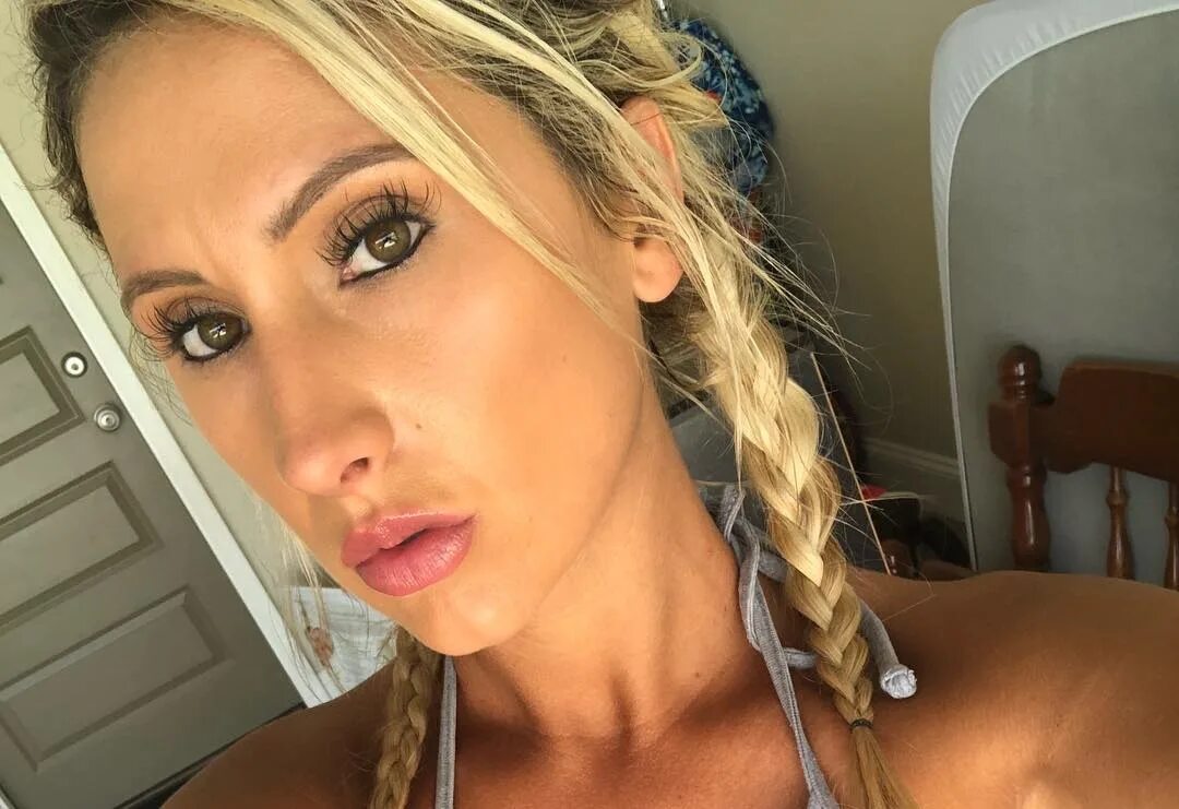 Kayla moody. Kayla moody. Кейла юбенс. Kayla moody. Kayla moody инстаграмм.