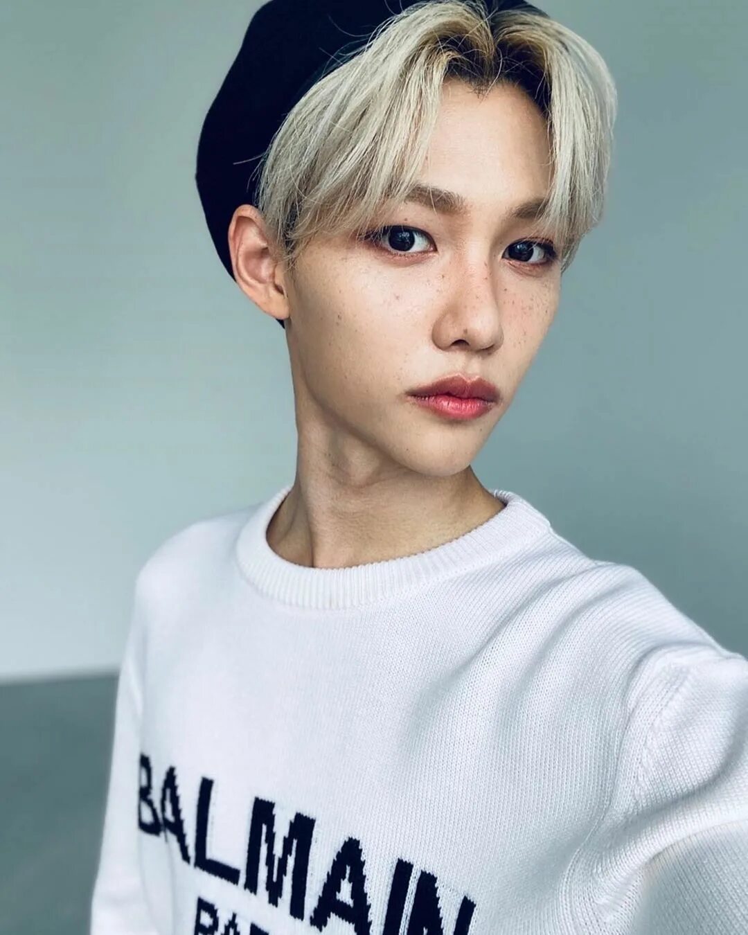 Фото феликса. Феликс 2020 блондин. Lee Felix 2022. Ёнбок Stray Kids. Ли Феликс маниак.