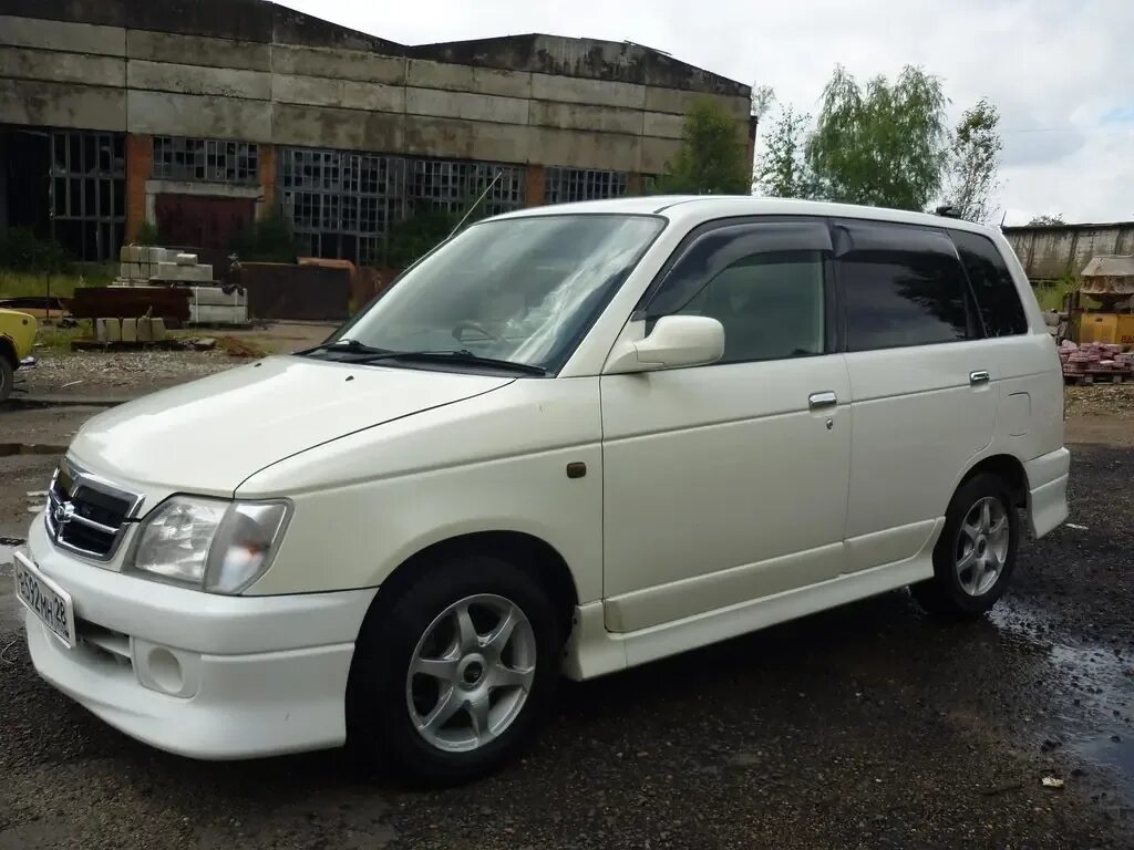 Тойота дайхатсу пузар. Дайхатсу пизар 1998. Дайхацу пизар 2000 года. Daihatsu pyzar аналог toyota. Daihatsu pyzar 1997.