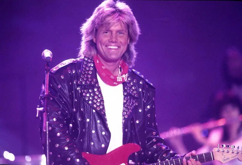 Дитер болен blue system. Группа blue system альбомы. Дитер болен 1994. Блю систем май. Frank otto blue system.