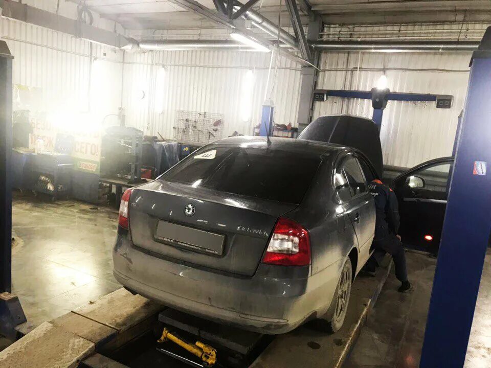 Основинская 5 екатеринбург. Рынок автотоваров екатеринбург. Автотраст екатеринбург запчасти. Форд екатеринбург адреса. Сто екатеринбург.