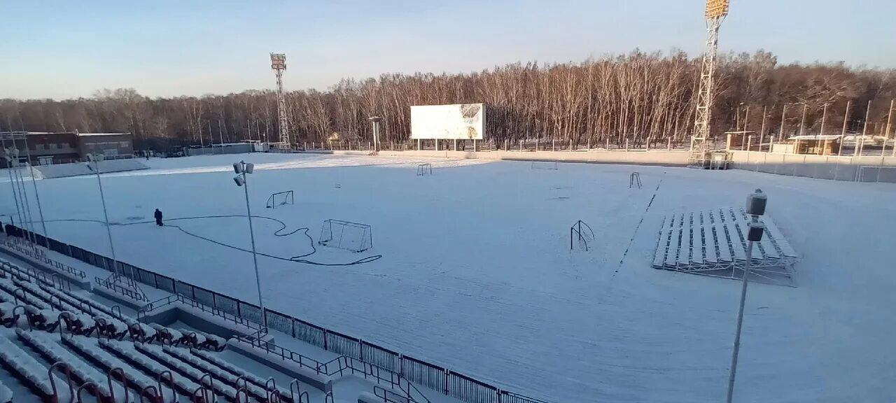 Каток электросталь металлург. Каток Мечел. Ледовый дворец Мечел Челябинск. Каток Мечел Челябинск.