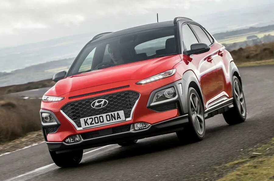 Топ паркетников. Hyundai kona t-gdi. топ кроссоверов. кроссоверы 2018. лучшие кроссоверы 2025.