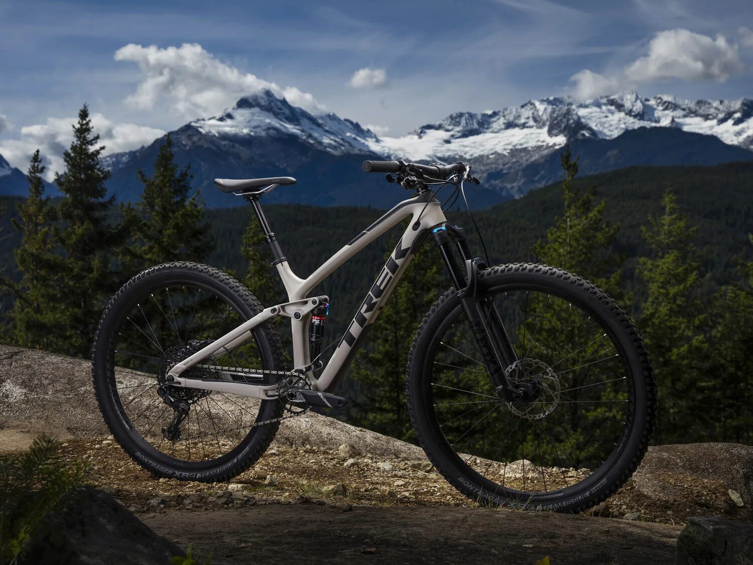 Фото велосипеда. Trek fuel ex9. Горный (MTB) велосипед Trek fuel ex 9.7 (2013). Горный (MTB) велосипед Trek fuel ex 9.9 29 xx1 (2015). Горный (MTB) велосипед Trek fuel ex 9.8 27.5 (2016).