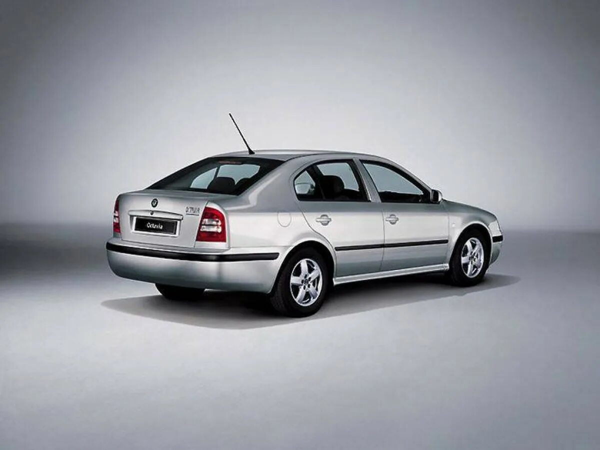 6. Шкода tour. Шкода tour. Skoda octavia tour 2000. 6.