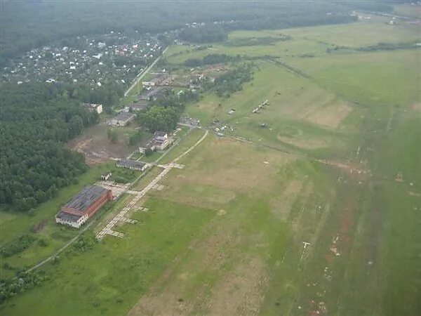 Чехов аэродром волосово. Ан 2 волосово. Аэродром волосово прыжки. Волосово аэроклуб. Волосово аэроклуб.