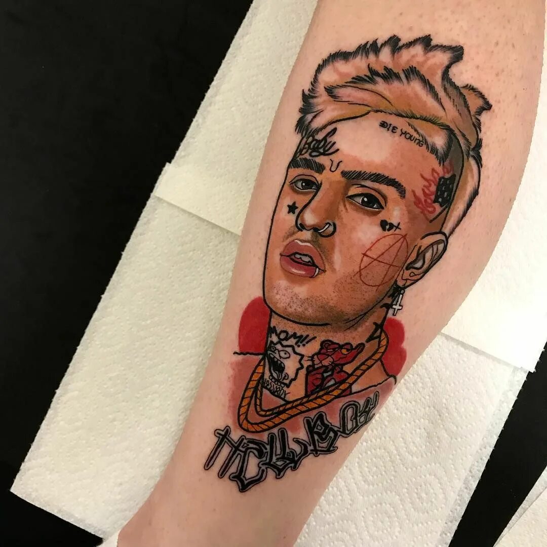 Lil peep тату. Рэпер lil peep. Lil peep crybaby tattoo. Лил пип тату lil peep. Lil peep 2016.