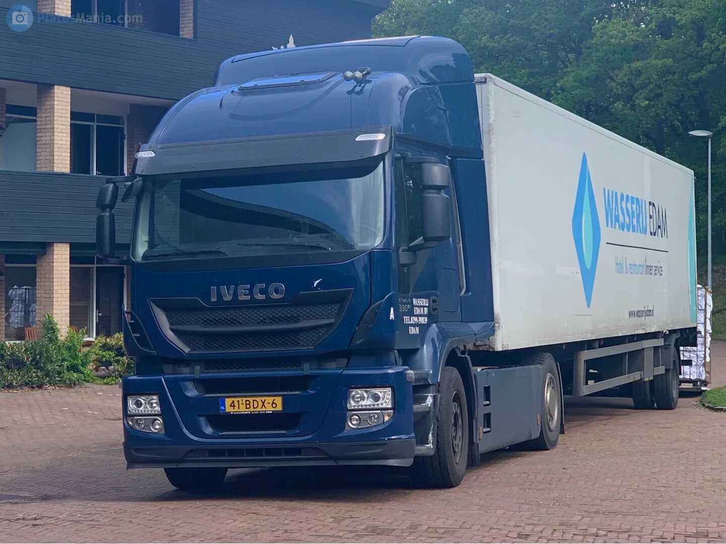 Ивеко грузовик. Грузовик Ивеко 10 тонн. Iveco Stralis. Фура Iveco Stralis 500. Куплю iveco б у