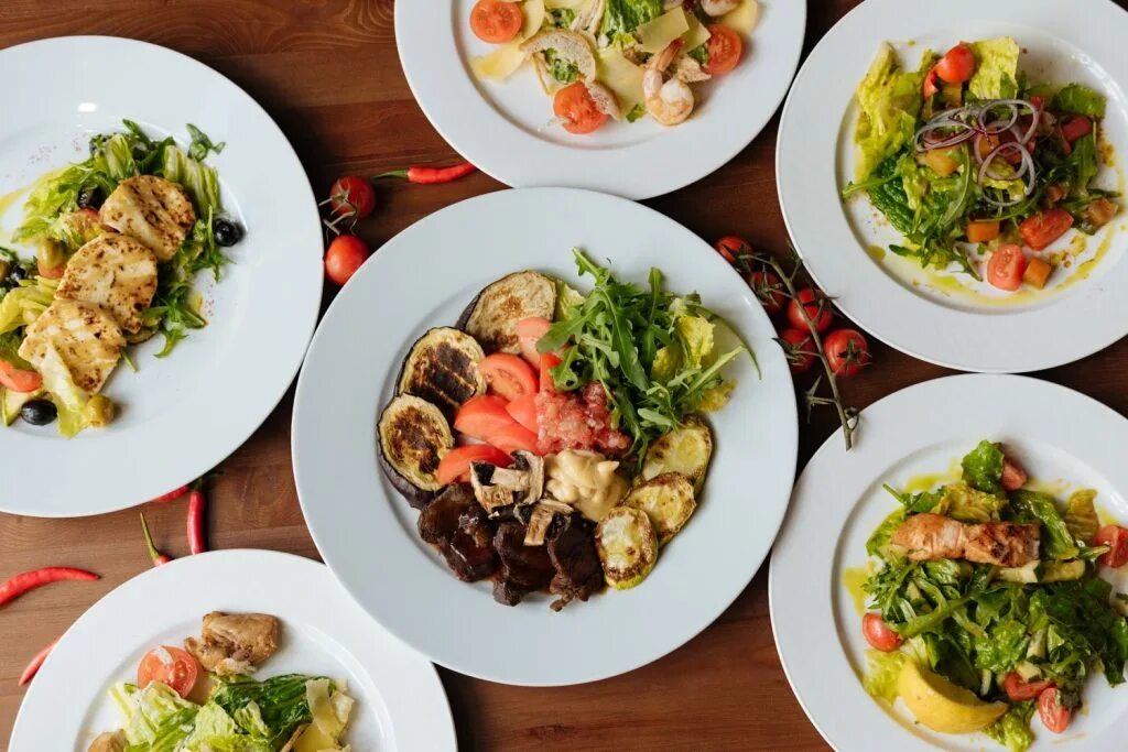 Казань улица баумана столовые. Вкусно поесть казань баумана. Кафе на баумана казань. Где позавтракать в казани. Добрая столовая казань.