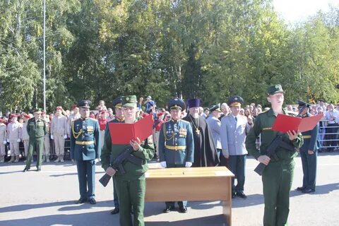 Присяга в казанском танковом училище