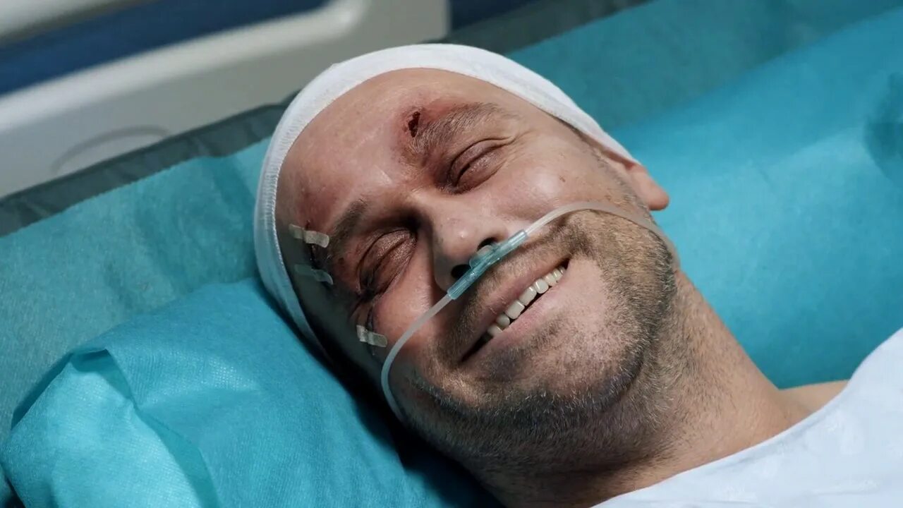 Склифосовский женщины брагина. Актриса лаура кеосаян склифосовский. Склифосовский женщины брагина. Склифосовский женщины брагина. Брагин нарочинская склифосовский 5 сезон.