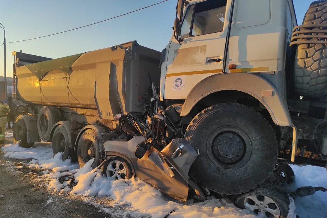 Авария м5 челябинская область. Фура Челябинска авария м5. Уфа Челябинск Урал трасса м5 авария. Трасса м5 сим Челябинск.