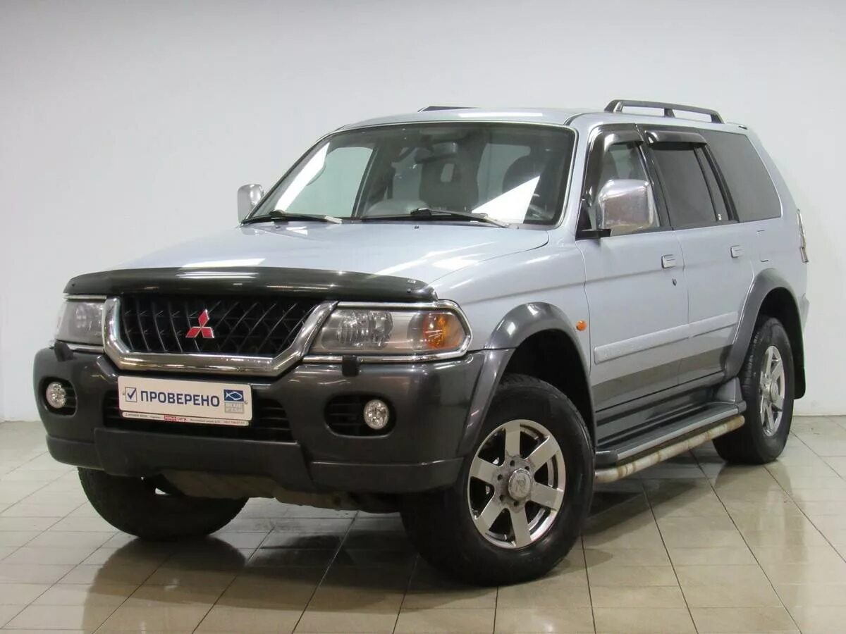 Mitsubishi Pajero Sport 2004-2008. Паджеро спорт 2004. Mitsubishi Pajero Sport 2004. Pajero Sport 2004.