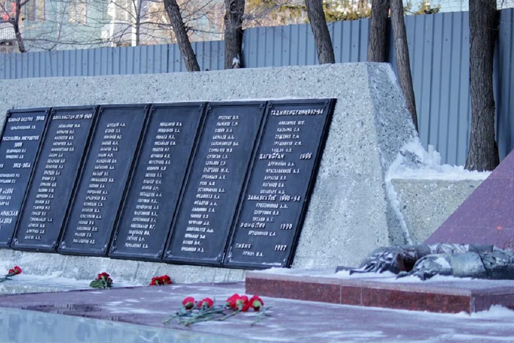 Воинов интернационалистов 65. Воинов интернационалистов 65. Памятник воинам-интернационалистам видное. Парк воинов интернационалистов в санкт-петербурге. Войны интернационалисты сейчас.