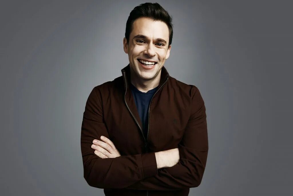 Brian safi. Брайан сэйфи фотосессия. Брайан сэйфи 911. Брайан сэйфи фотосессия. Брайан берребби.