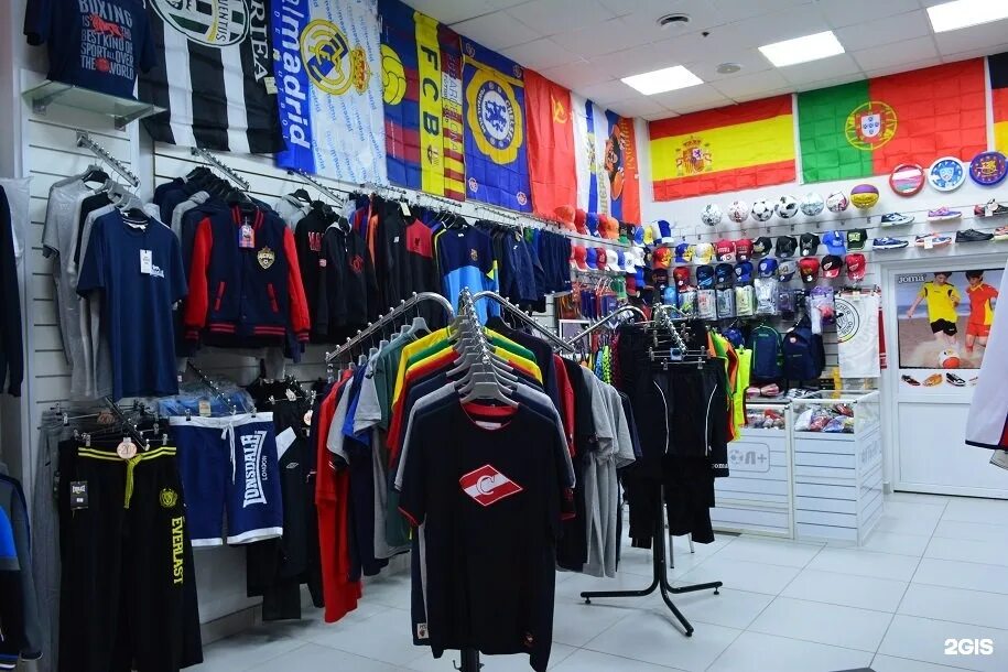 фан шоп хк цска. магазин футбольной атрибутики в тирасполе. магазин цска. магазин футбольных фанатов атрибутики. футбольный магазин.