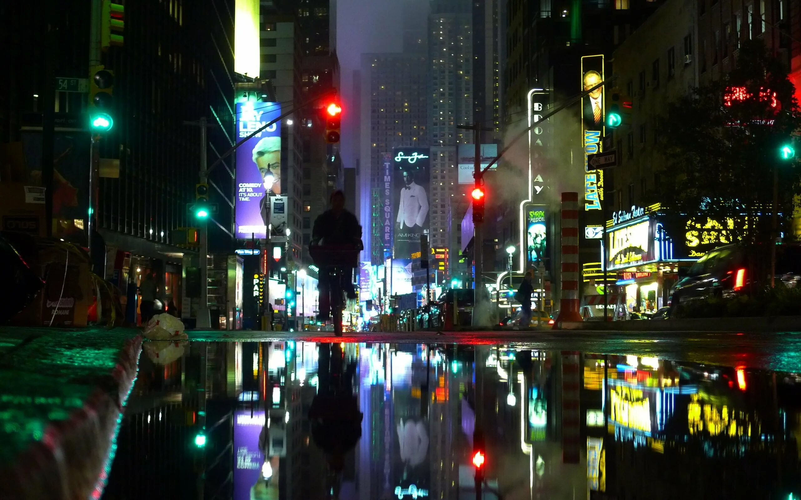 Звук большого города. Ливень в Нью-Йорке. Нью Йорк Найт стрит. Ночной город. Ночной город огни.