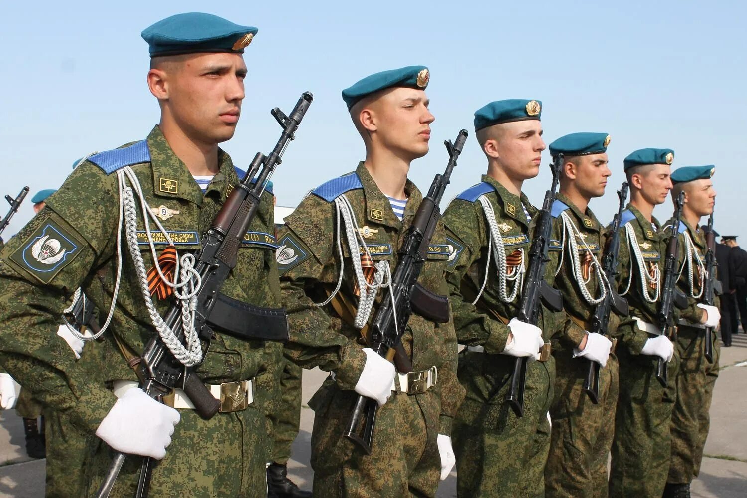 Десант одежда. Форма вдв. форма воздушно десантных войн.