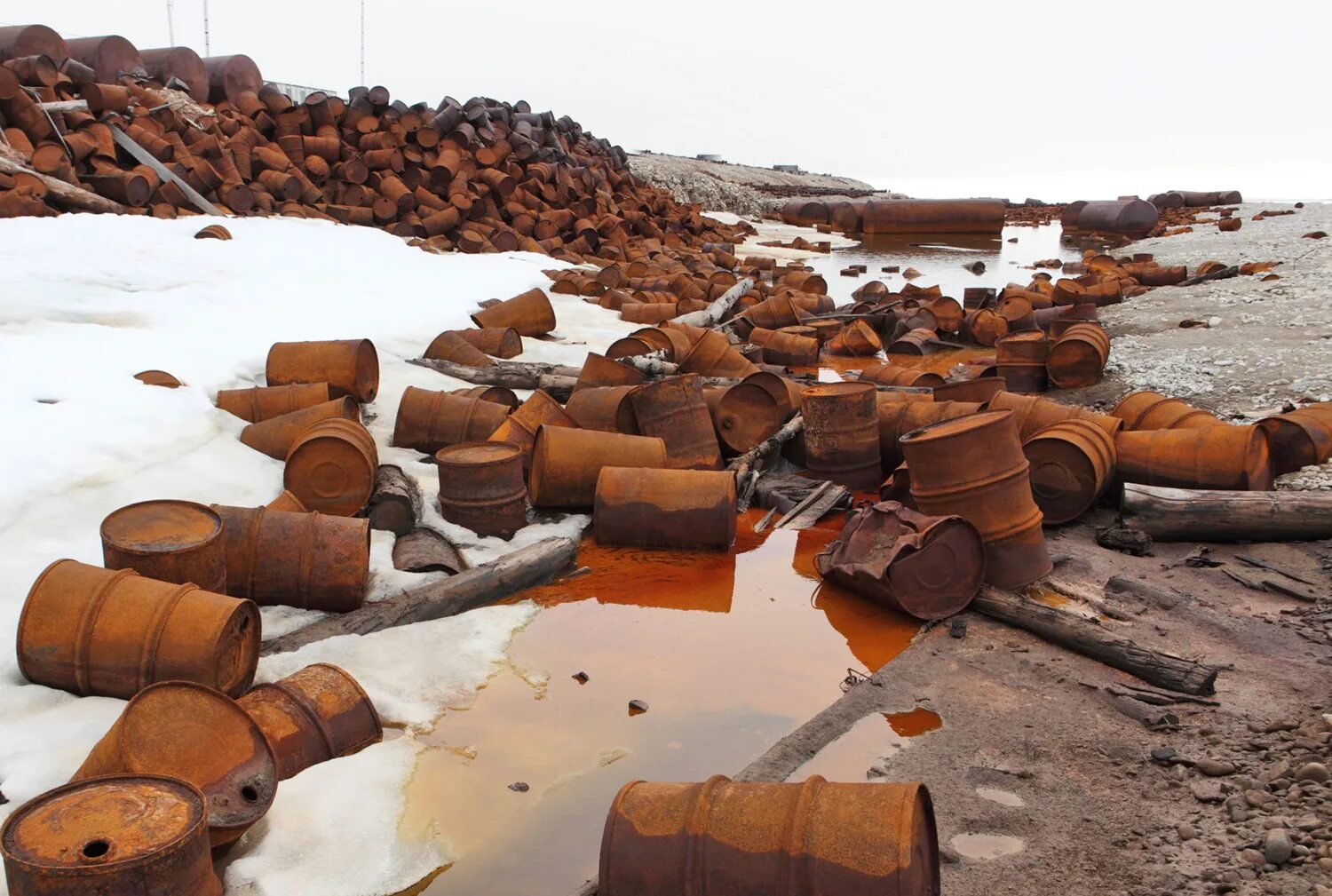 Ликвидация накопленного вреда окружающей среде. Промышленные отходы. Экология Арктики. Загрязнение Арктики.