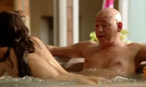 Camilla Luddington Nude In The Hot Tub On Californication. 