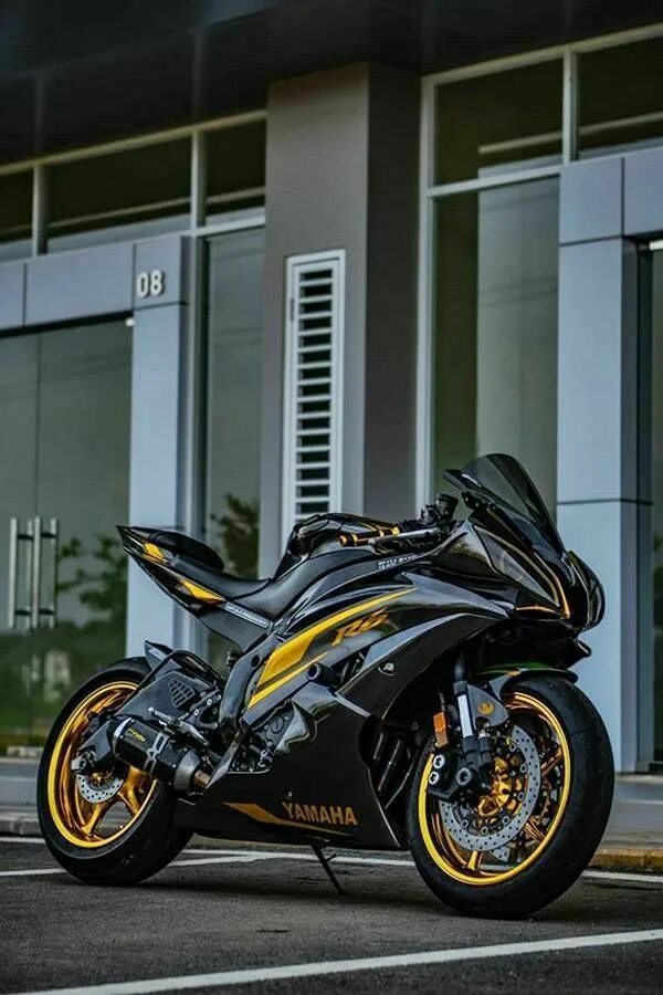 Kawasaki ninja 250 черный. Мотоциклы yamaha kawasaki. Мотоцикл дукати ниндзя. Мотоциклы yamaha kawasaki. Кавасаки 1600 спорт.