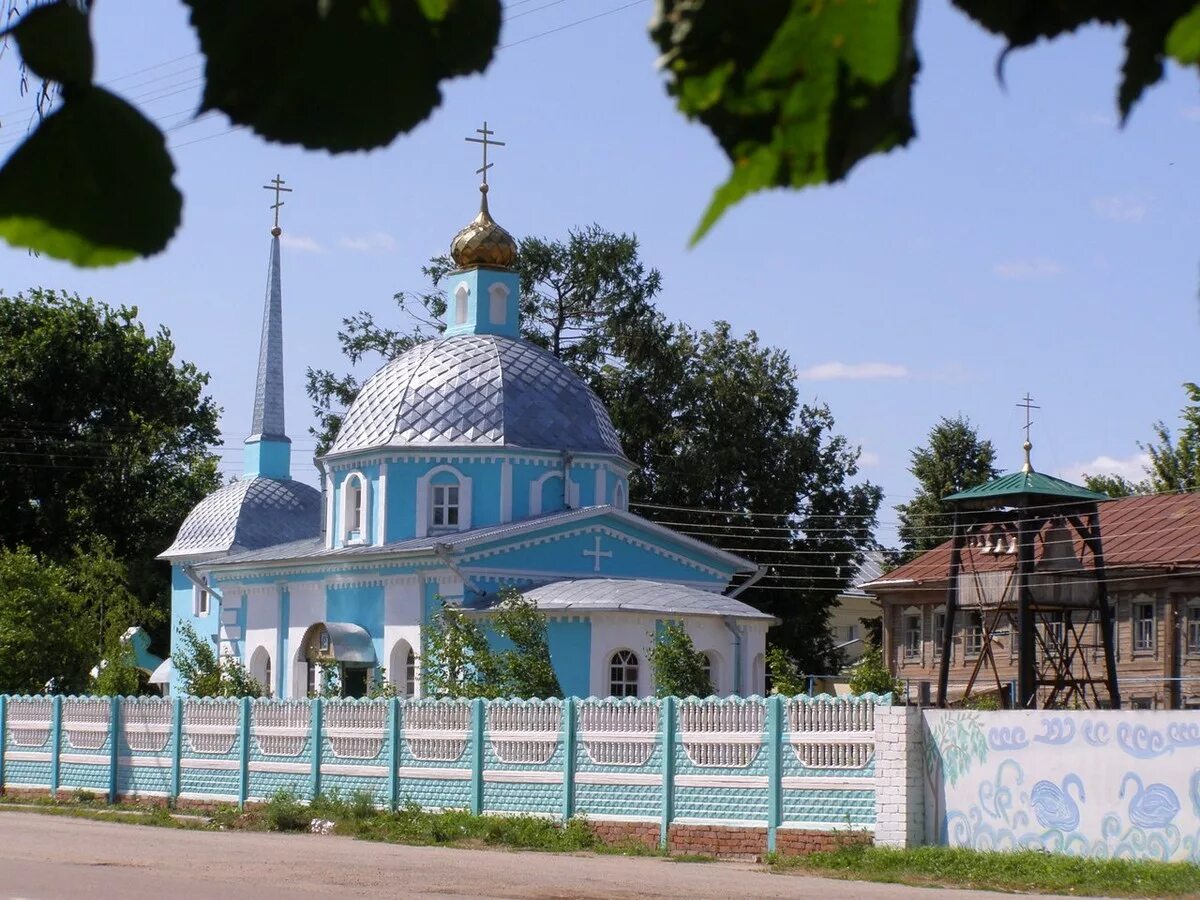 Мари турек. Мари-Турек Марий Эл. Церковь Царственных страстотерпцев Мари Турек. Мари-Турекский район маритуек. Храм Николая Чудотворца Мари Турек.