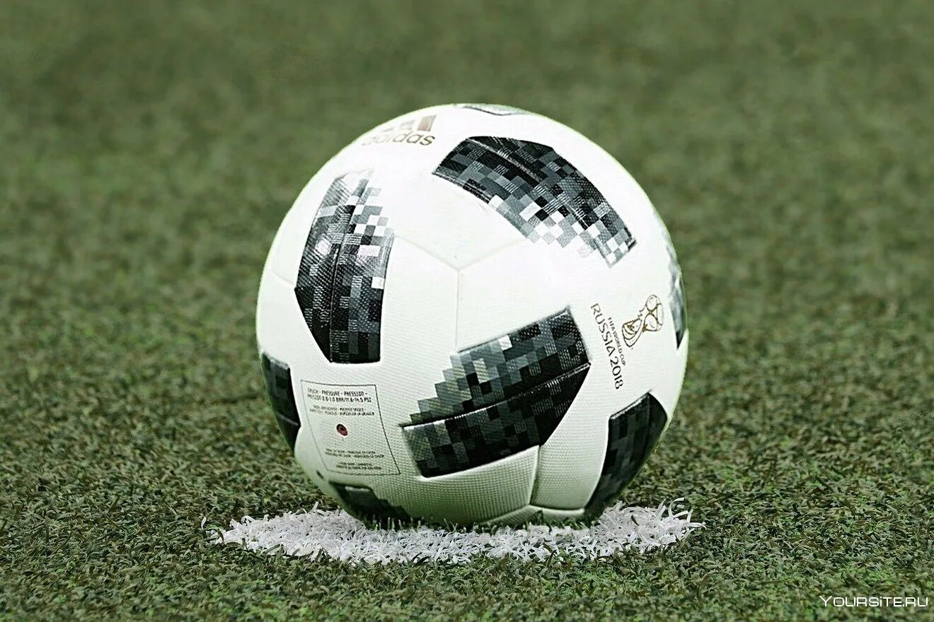 Самой дорогой мяч. Мяч ЧМ 2018. Футбольный мяч дорогой. Самый дорогой футбольный мяч. Самый дорогой мячик в мире.