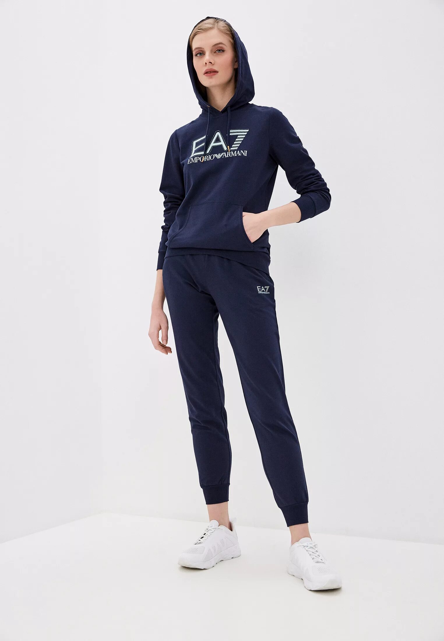 Спортивный костюм 5. Diadora костюм мужской спортивный. Спортивный костюм 5. Спортивный костюм женский монтана стойка воротник. Спортивный костюм under armour ua emea tracksuit novelty 1366212-558.
