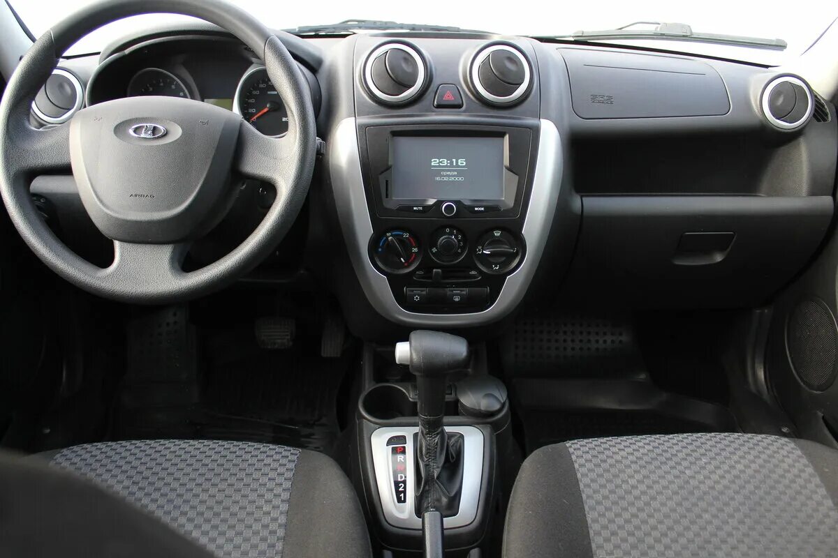 сколько комплектации гранты