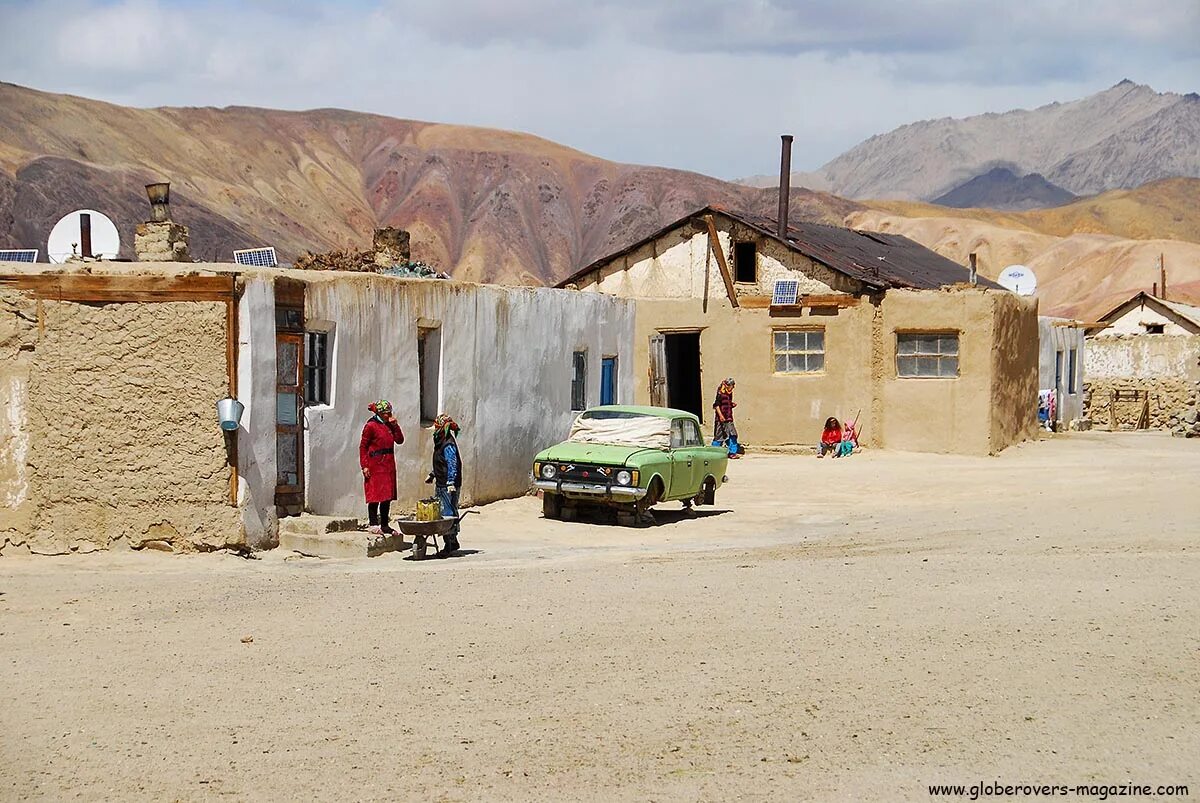 Поселок Кансай Таджикистан. Деревни и кишлаки в Таджикистане. Кансай Таджикистан рудник. Село кишлак Таджикистан кишлак.