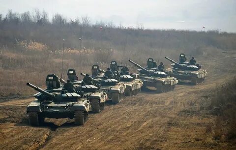 Танковая колонна