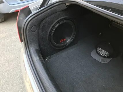 Audi a4 сабвуфер