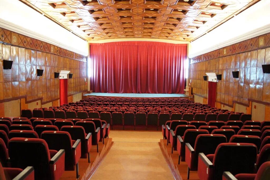 кинотеатр горняк кумертау. кинотеатр горняк кумертау. горняк сеансы. кино горняк магадан. кинотеатр горняк.