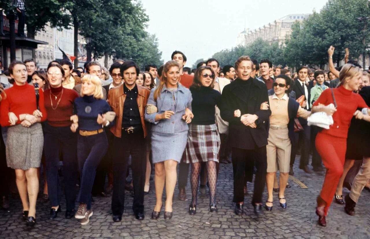 Красный май во Франции 1968. Студенты Франции 1968. Французская Студенческая революция 1968. 1968 Студенческие демонстрации во Франции. Student 60