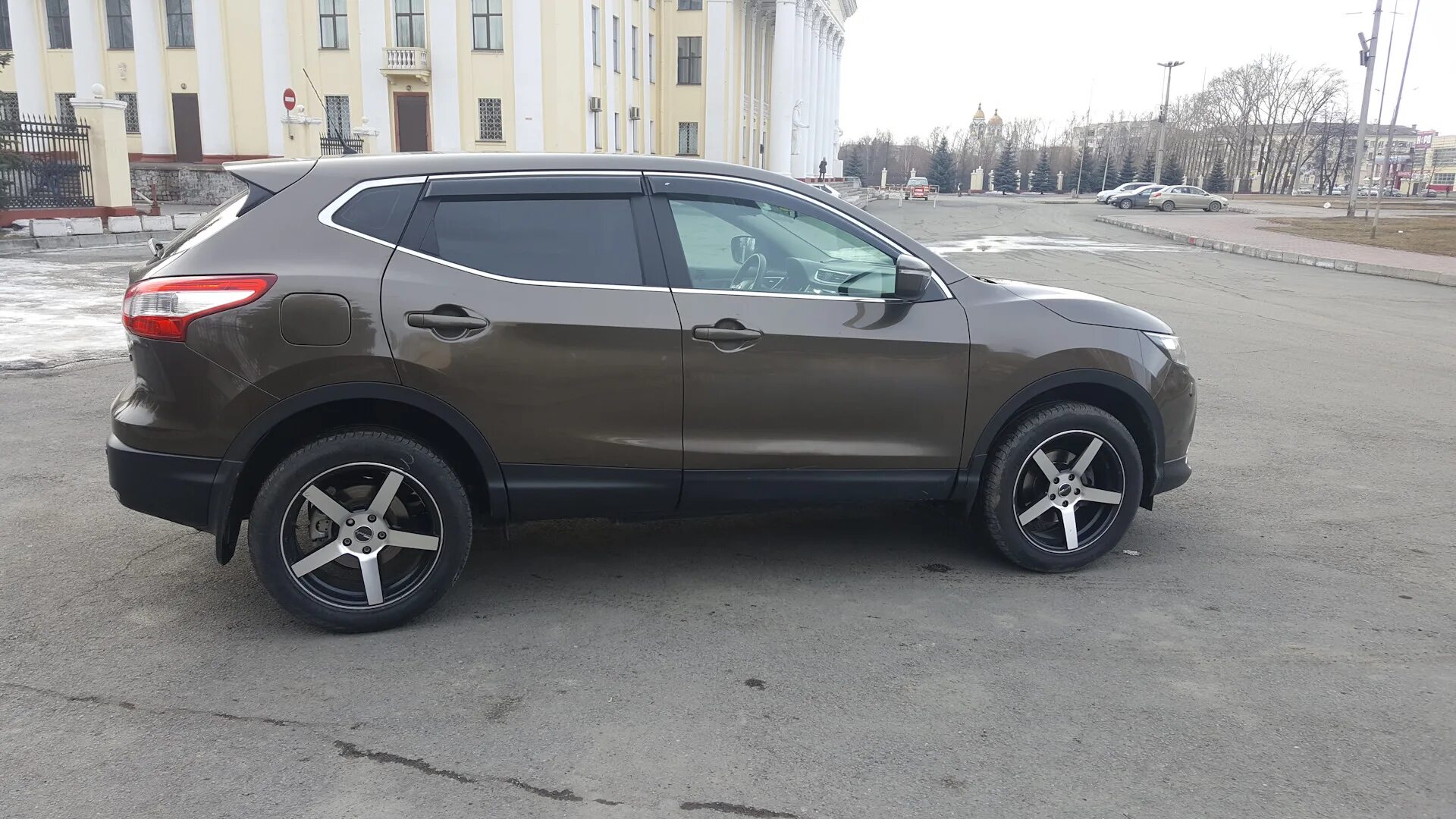 Диск 17 ниссан кашкай j11. Nissan qashqai 18 диски. nissan qashqai j11 колеса r18. nissan qashqai j10 r18. nissan qashqai j10 235 50 18.