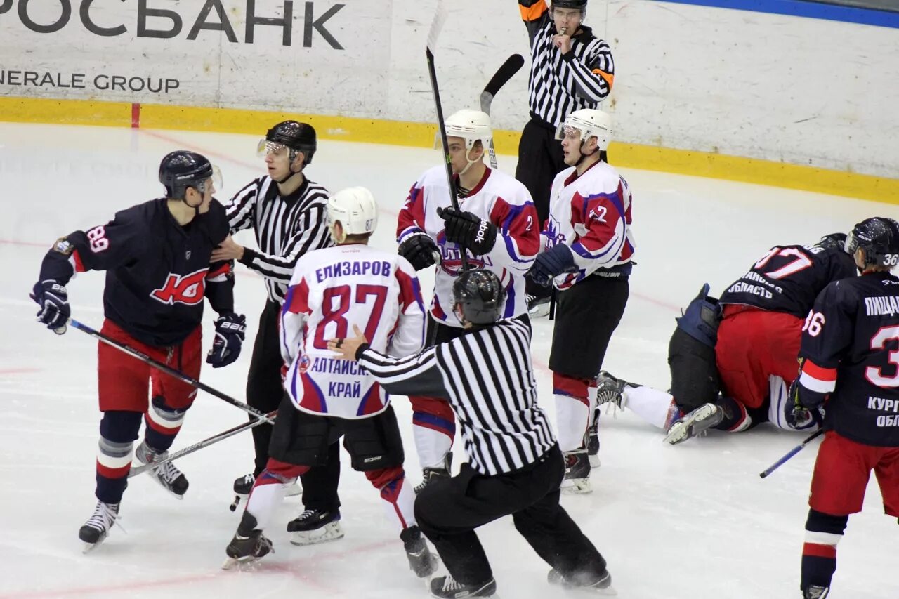 вхл алтай барнаул. динамо-алтай барнаул. вхл алтай барнаул. богдан саков хоккеист барнаул. динамо юниор 2014.